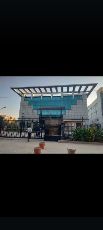 Commercial Office Space 5000 Sq.Mt. For Resale in Sector 83 Noida  7953107