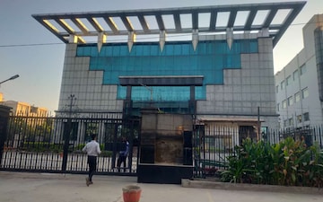Office Space For Sale in Sector 83