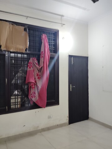 Furnished Amenities in 1 BHK Builder Floor at Sector 45 – for Rent