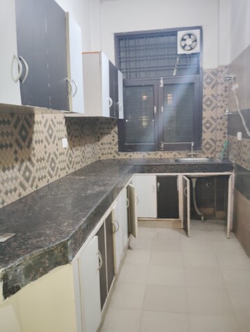 Kitchen in 1 BHK Builder Floor at Sector 45 – for Rent