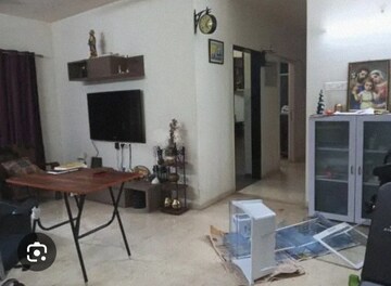 Living Room in 2 BHK Apartment at Kalpataru Hills, Manpada – for Rent