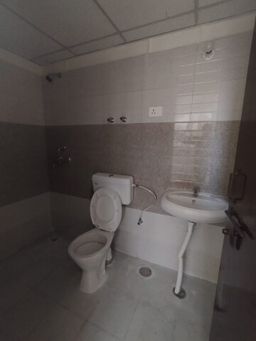 Bathroom in 2 BHK Apartment at Signature Global Orchard Avenue, Sector 93 – for Rent