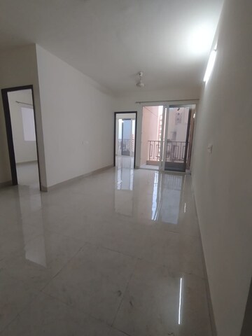 Room in 2 BHK Apartment at Signature Global Orchard Avenue, Sector 93 – for Rent