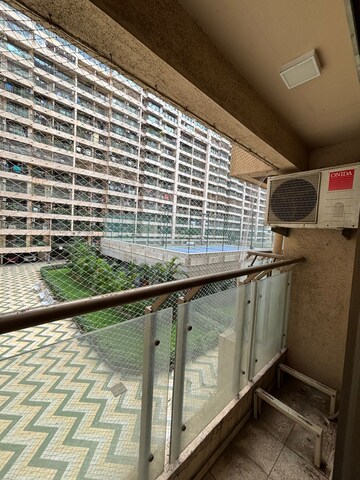 Balcony in 4 BHK Apartment at LnT Veridian, Powai – for Sale