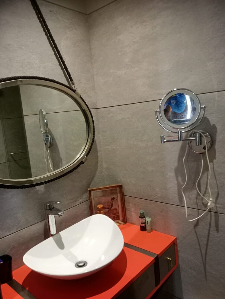 Bathroom, d-badri-vishal-chs 2 Bedroom 645 Sq.Ft. Apartment In Andheri West Mumbai 7953184