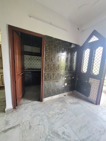 3 BHK Builder Floor – Exterior View View at Dilshad Colony - for Sale