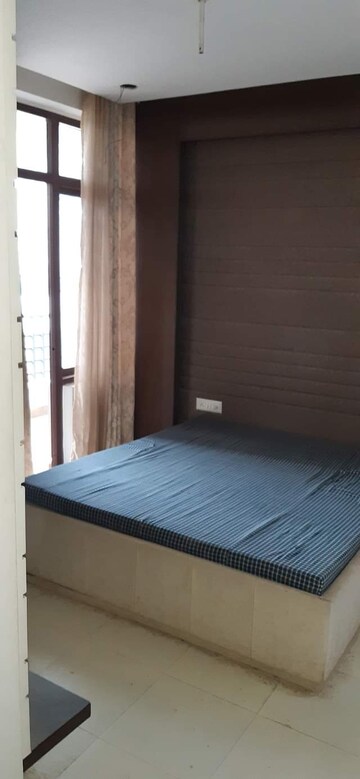 3 BHK Apartment For Rent in Puri Pratham, Sector 84