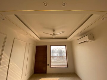 Room in 3 BHK Apartment at RPS Auria, Sector 88 – for Sale