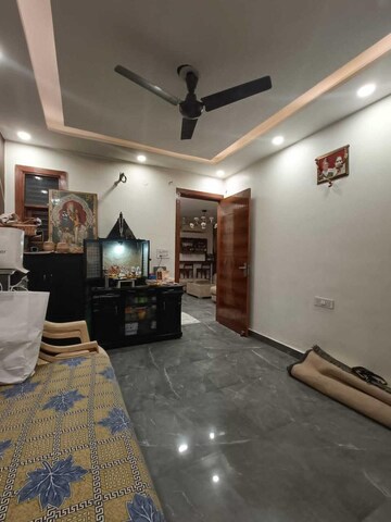Living Room in 3.5 BHK Builder Floor at Dwarka Mor – for Rent