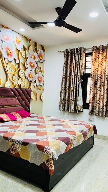 Bedroom in 3.5 BHK Builder Floor at Dwarka Mor – for Rent