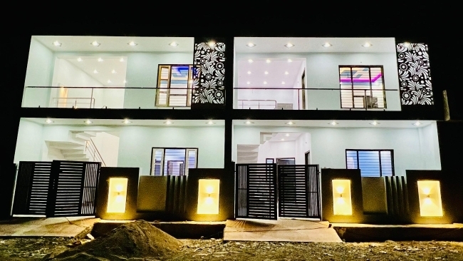 3 BHK + Pooja Room Independent House For Sale in Gomti Nagar