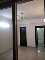 3 BHK 1450 Sq.Ft. Apartment in Neelkanth Apartments Noida