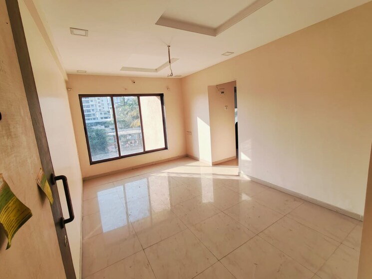 Room, ashok-nagar-complex-ashok-nagar 1 Bedroom 450 Sq.Ft. Apartment In Ashok Nagar Thane 7953302
