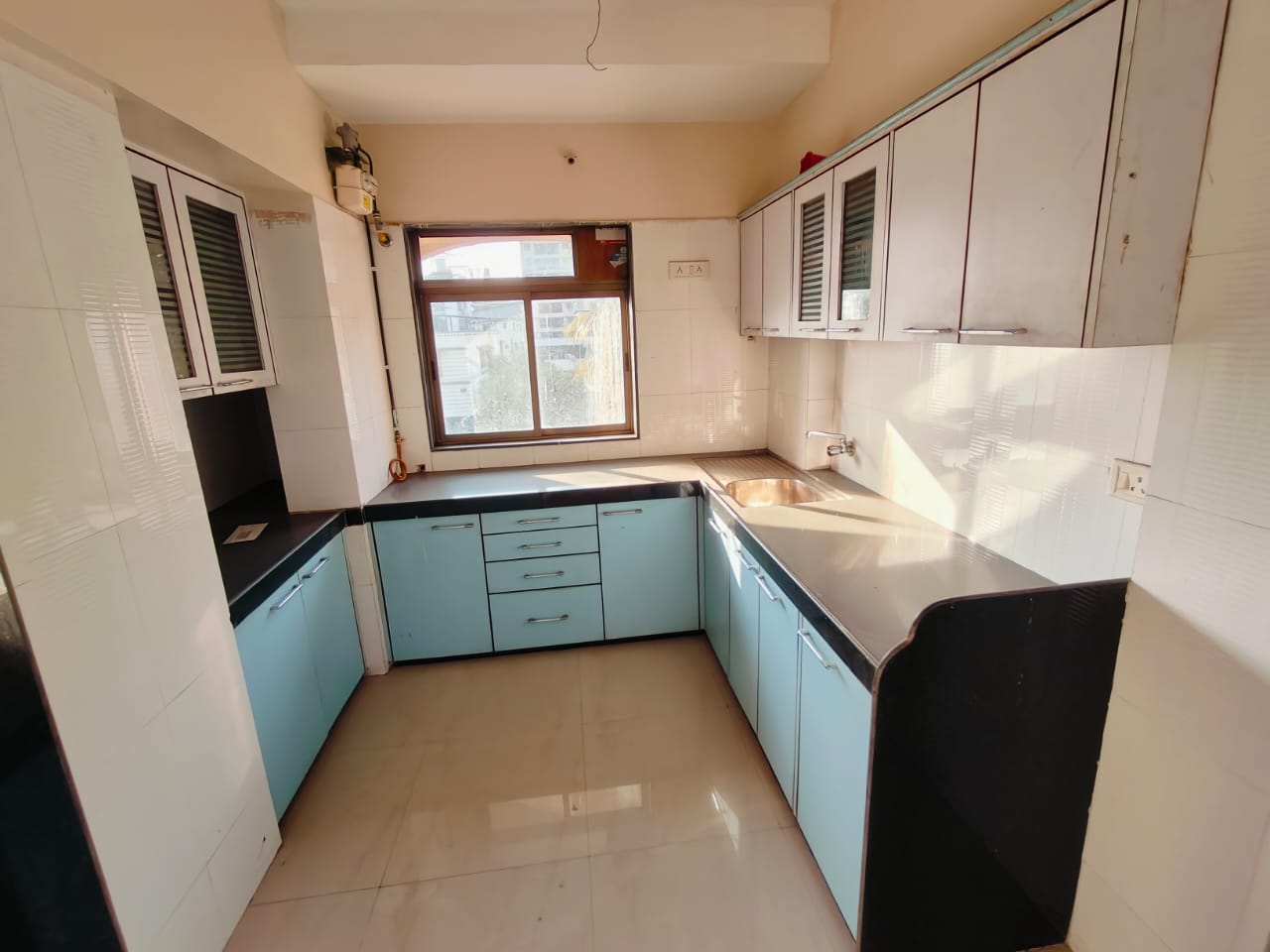 1 BHK + Extra Room 450 Sq.Ft. Apartment in Ashok Nagar Complex Ashok Nagar