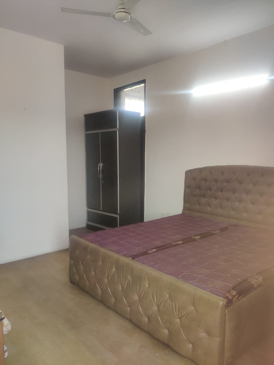 2 BHK Builder Floor For Sale in Lajpat Nagar III