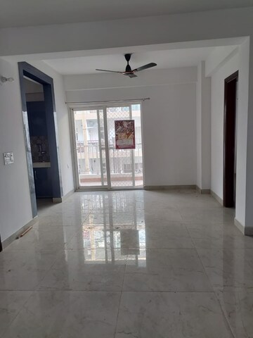 Room in 3 BHK Apartment at Uninav Bliss, Raj Nagar Extension – for Sale