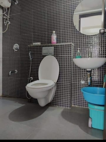 Bathroom in 1 BHK Apartment at Raunak Delight, Owale – for Rent