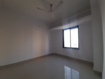 Room in 1 BHK Apartment at Goregaon West – for Rent