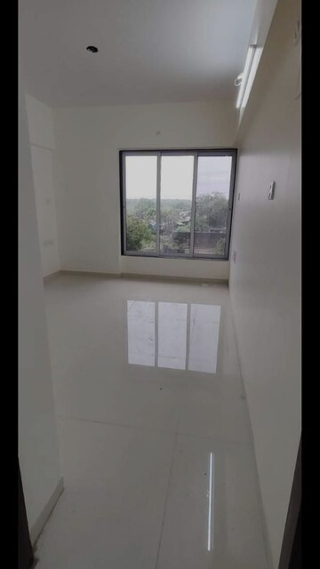 Room in 1 BHK Apartment at Shri Siddhivinayak CHS Haware, Haware City – for Rent