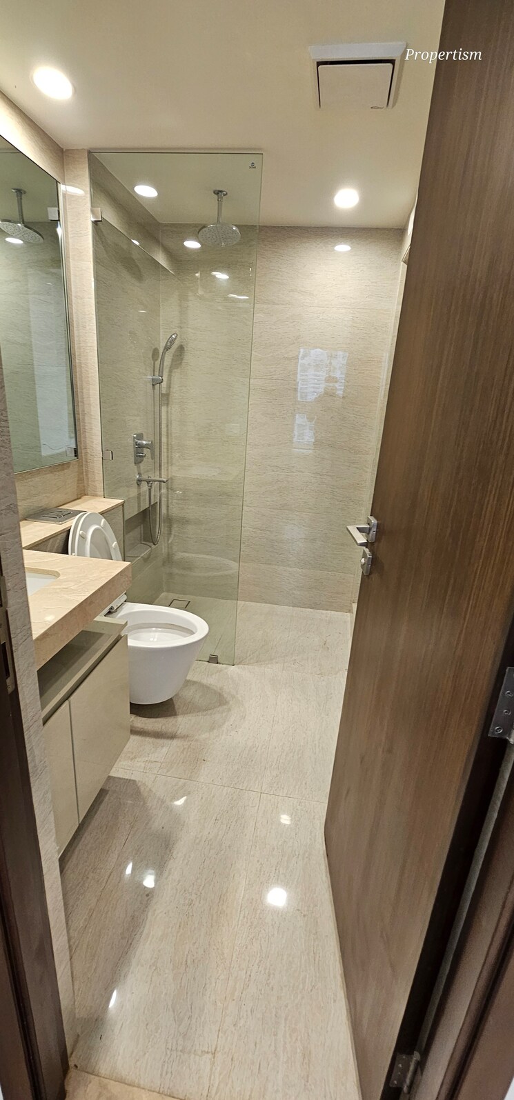 Bathroom, hiranandani-castle-rock 2 Bedroom 750 Sq.Ft. Apartment In Powai Mumbai 7953365