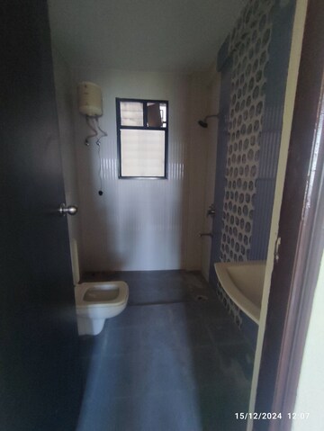 Attached Bathroom in 2 BHK Apartment at Manish Nagar – for Rent