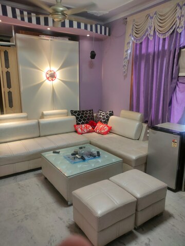 Bedroom in 1 BHK Builder Floor at Sector 50 – for Rent