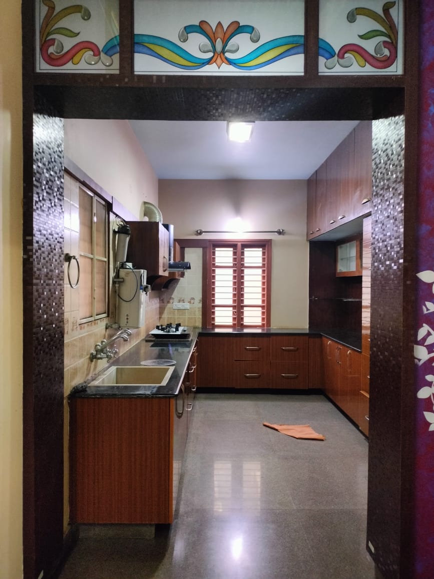 6+ BHK + Extra Room Independent House For Sale in RT Nagar