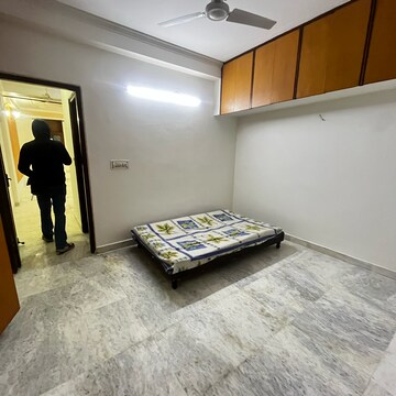 Living Room in 1.5 BHK Apartment at Malviya Nagar – for Rent
