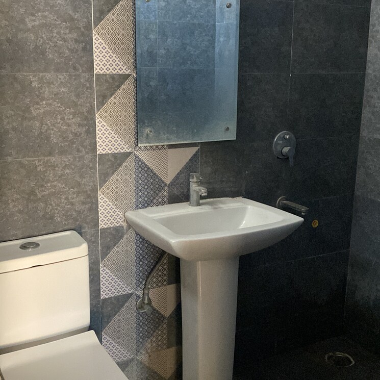 Bathroom, lake-view-complex 3 Bedroom 1350 Sq.Ft. Apartment In Kishanpura Zirakpur 7953432