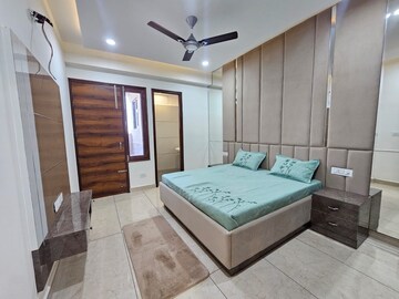 Bedroom in 4 BHK Apartment at Eldeco Fairway Reserve, Sector 80 – for Sale