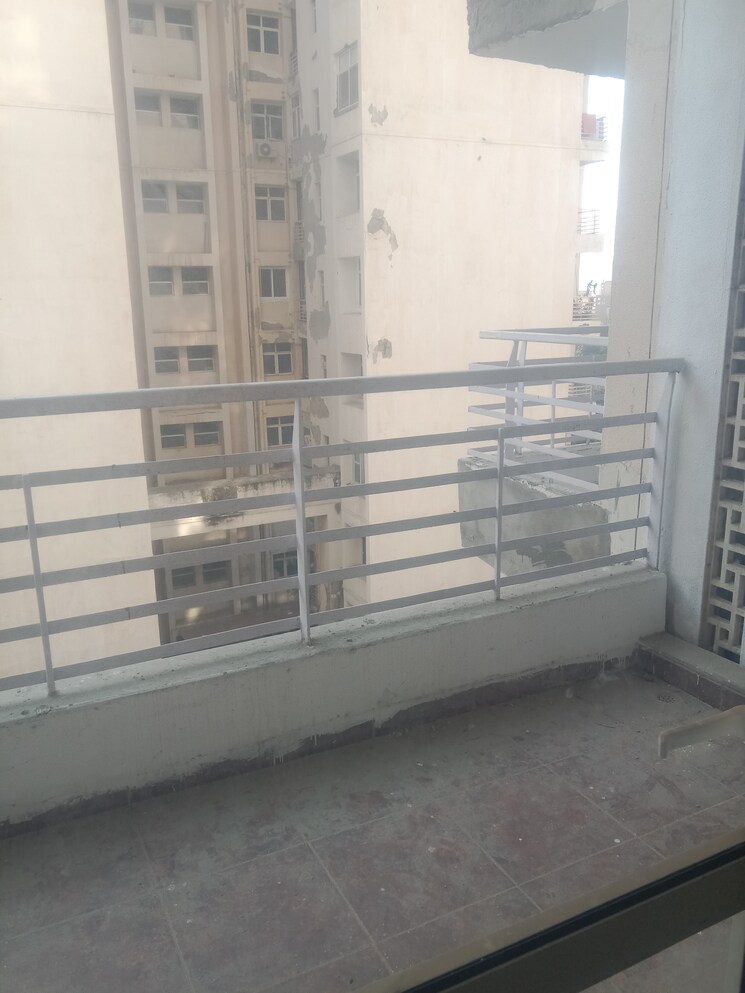 Balcony, shapoorji-pallonji-joyville-gurgaon 4 Bedroom 2162 Sq.Ft. Apartment In Sector 102 Gurgaon 7953571