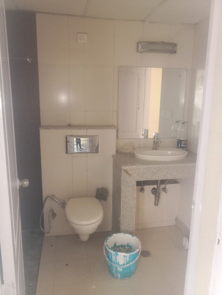 Bathroom, shapoorji-pallonji-joyville-gurgaon 4 Bedroom 2162 Sq.Ft. Apartment In Sector 102 Gurgaon 7953571