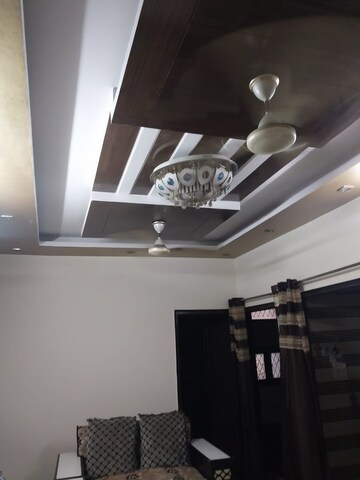 Furnished Amenities in 2 BHK Apartment at Paschim Vihar – for Rent