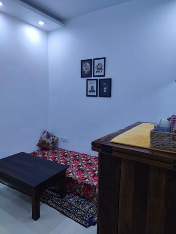 Bedroom in 1.5 BHK Apartment at Paschim Vihar – for Rent