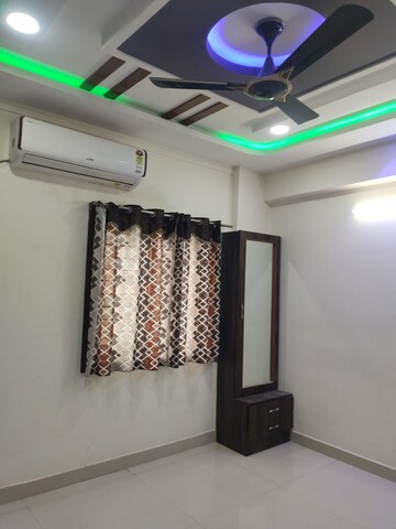 Bedroom in 3 BHK Builder Floor at Kondapur – for Rent