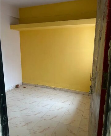 Room in 1 BHK Villa at Aliganj – for Rent