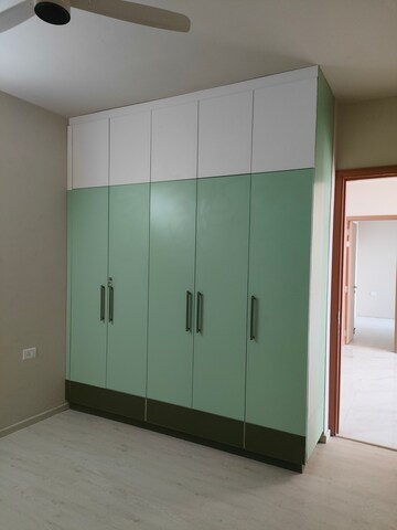 Room in 3 BHK Apartment at M3M Heights, Sector 65 – for Rent