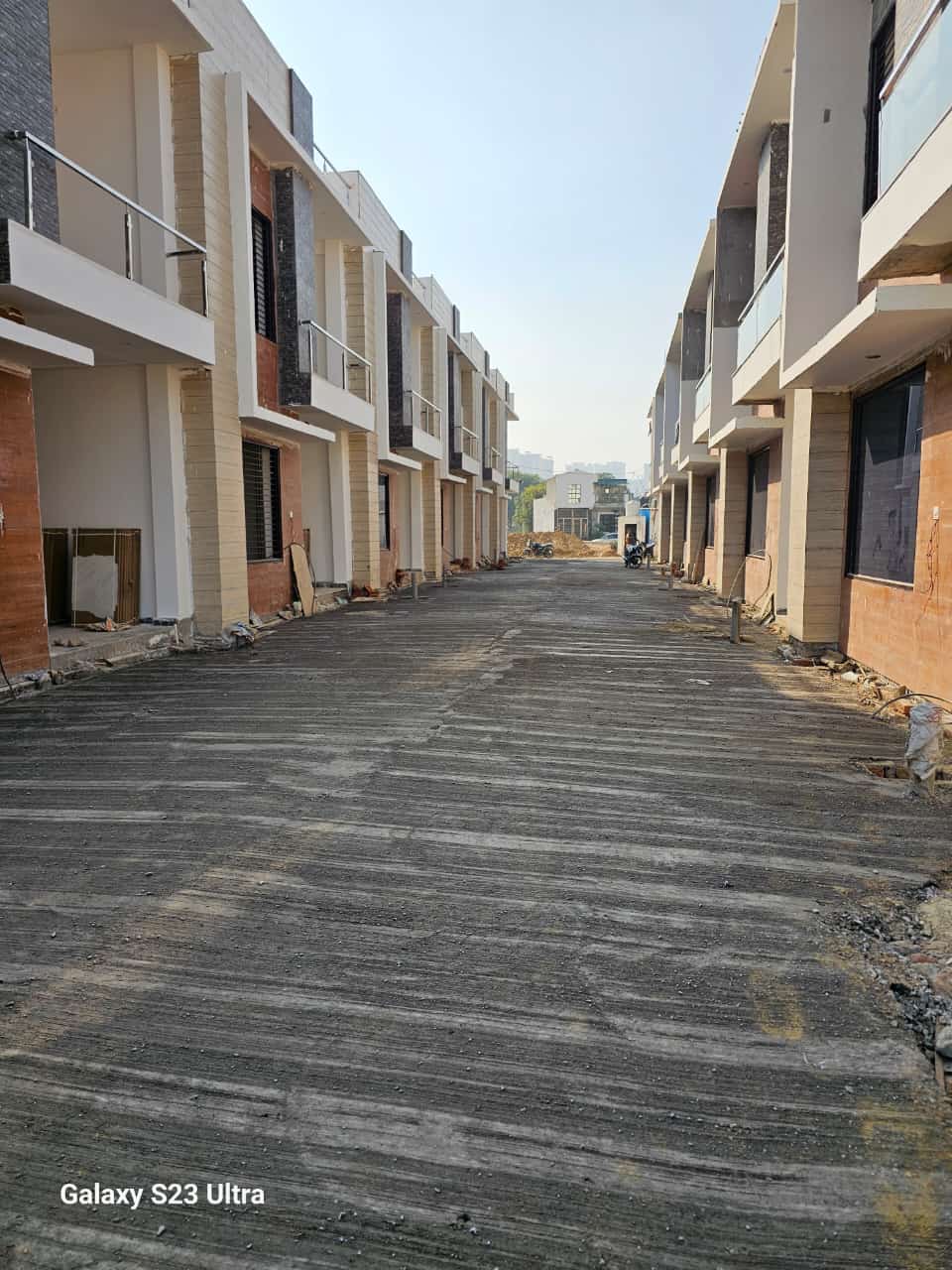 Plot For Sale in Old DLF Colony