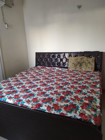 Bedroom in 3 BHK Apartment at Vip Road – for Rent