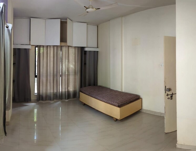 Living Room, sarala-apartments-model-colony 2 Bedroom 1350 Sq.Ft. Apartment In Model Colony Pune 7953801