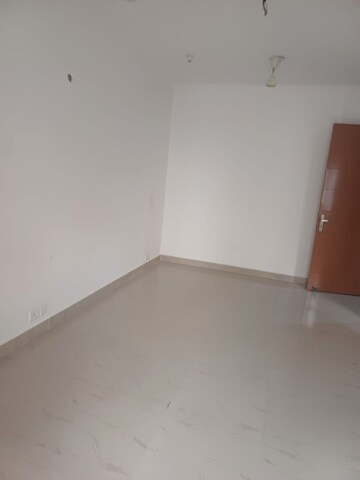 Master Bedroom in 3 BHK Apartment at Divine Grace Housing Society, Omega Ii Greater Noida – for Rent