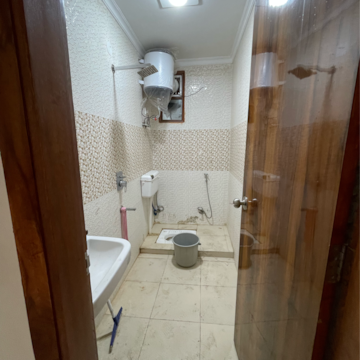 Bathroom in 2 BHK Builder Floor at Khirki Extension – for Rent