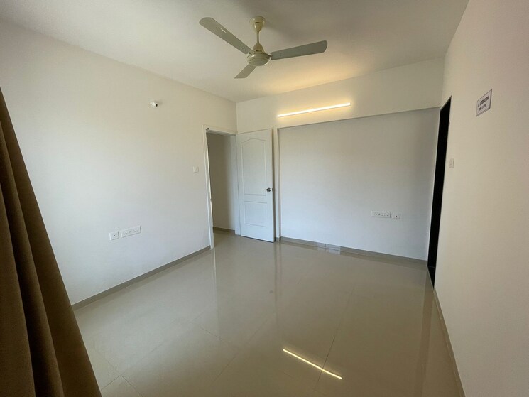 Room, arv-imperia 3 Bedroom 932 Sq.Ft. Apartment In Pisoli Pune 7953870