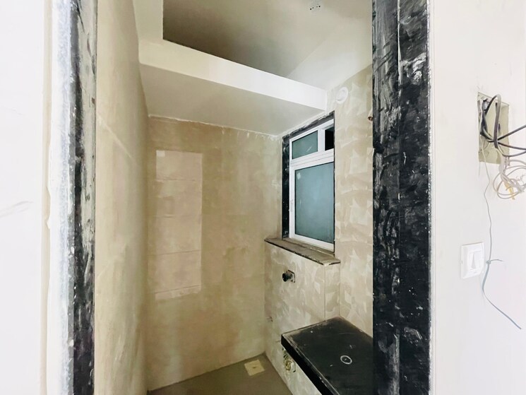 Bathroom, runwal-nirvana 3 Bedroom 1006 Sq.Ft. Apartment In Parel Mumbai 7953875