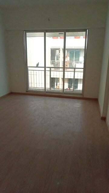 Room in 3 BHK Apartment at Dheeraj Insignia, Bandra East – for Sale