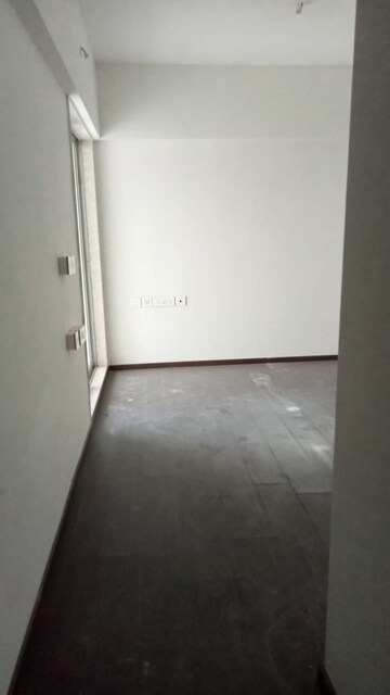 Room in 3 BHK Apartment at Dheeraj Insignia, Bandra East – for Sale