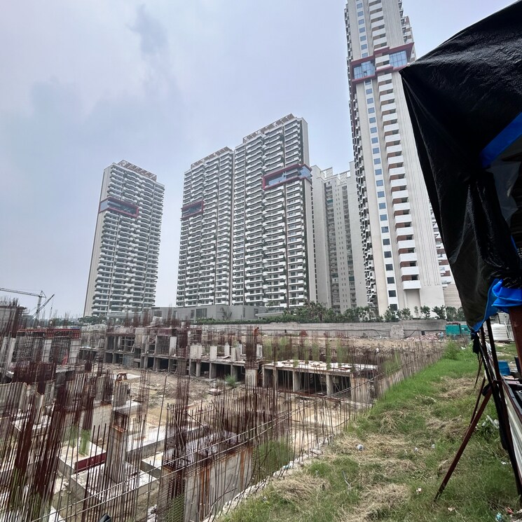 Exterior View, mahagun-my-laagoon 3 Bedroom 1094 Sq.Ft. Apartment In Sector 12 Greater Noida Greater Noida 7953895