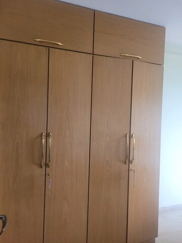 Furnished Amenities in 3 BHK Apartment at Adani Inspire Hub, Andheri West – for Rent