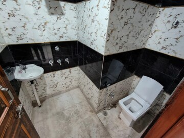2.5 BHK Builder Floor For Rent in Mayur Vihar Phase 1
