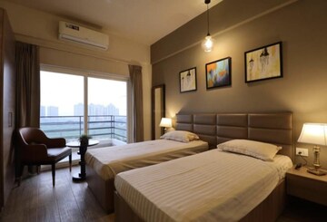 Bedroom in 1 RK Apartment at Paramount Golfforeste, Zeta I Greater Noida – for Rent